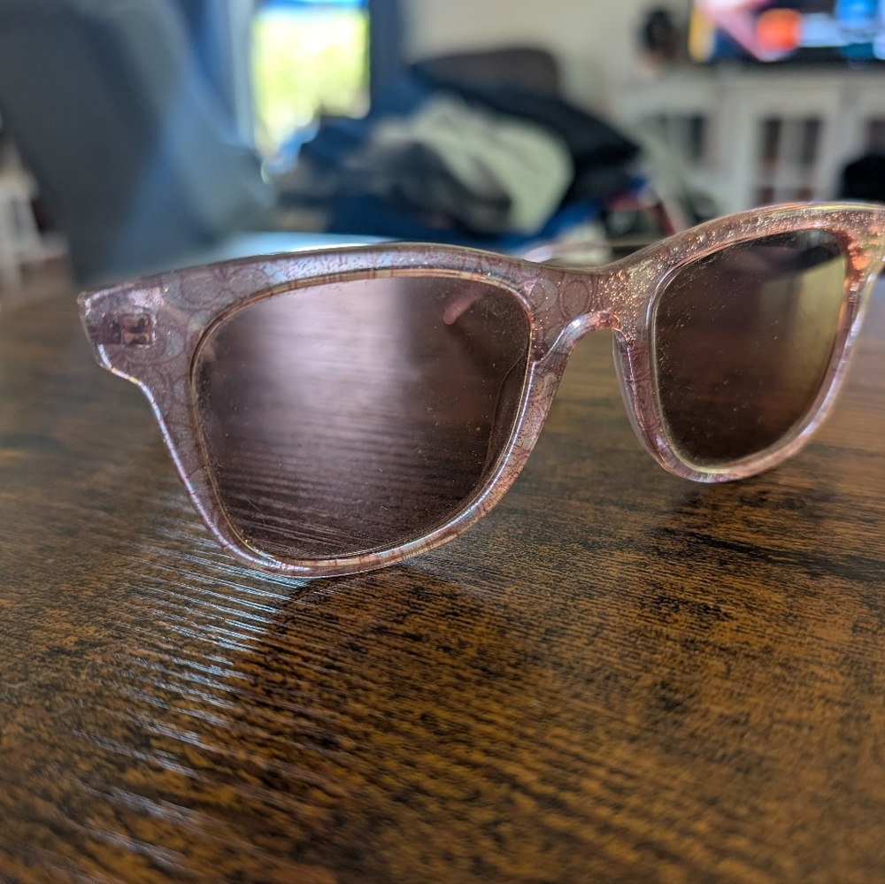 COACH LEGACY STRIPE SQUARE BURGUND/ PINK GLITTER SIGNATURE C SUNGLASSES - Picture 8 of 10